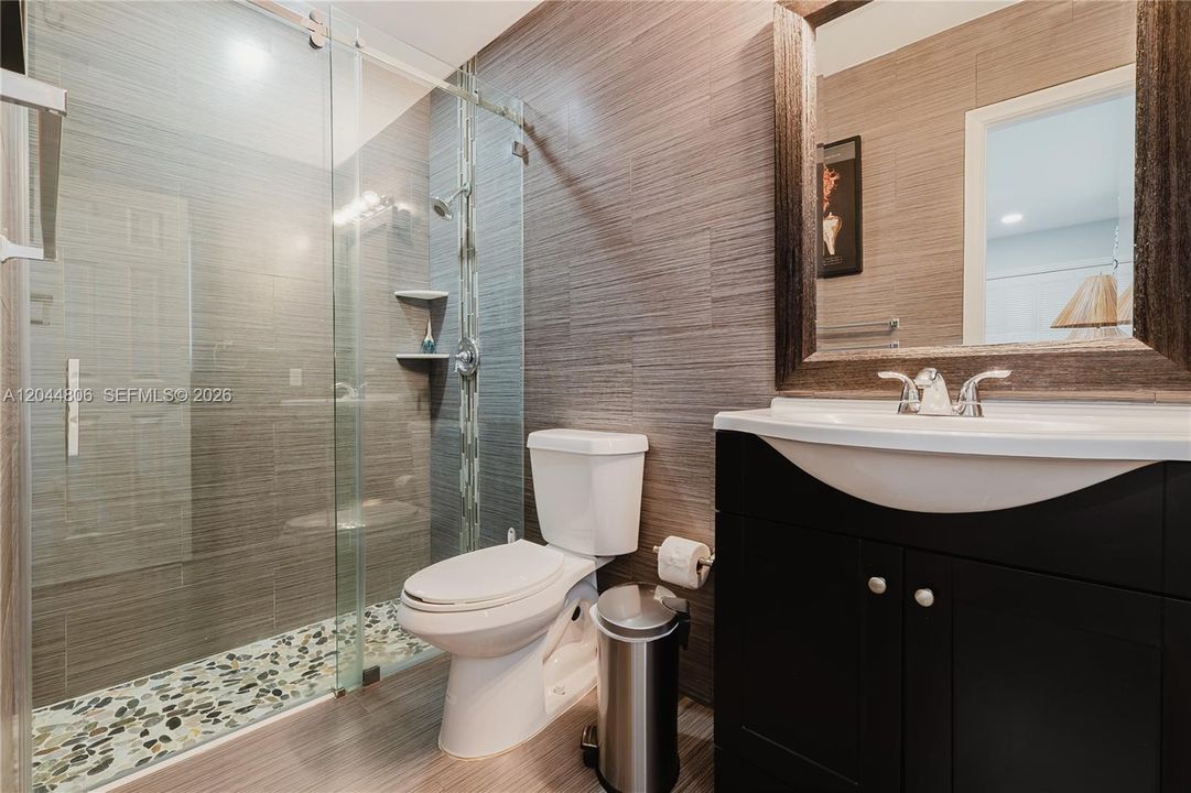 В аренду: $2,900 (2 спален, 2 ванн, 3325 Квадратных фут)