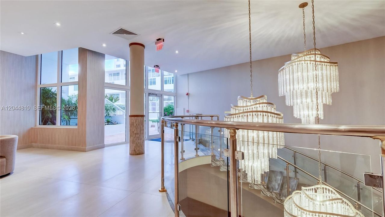 For Rent: $3,150 (1 beds, 1 baths, 980 Square Feet)
