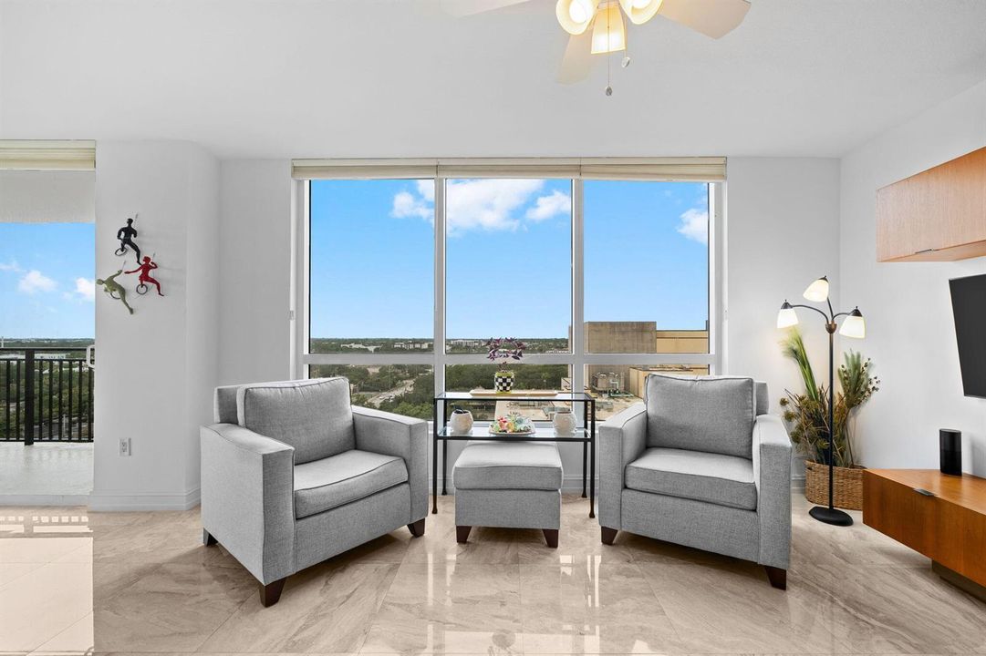 7 Living Room
