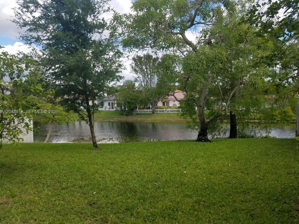 В аренду: $4,100 (4 спален, 2 ванн, 2288 Квадратных фут)