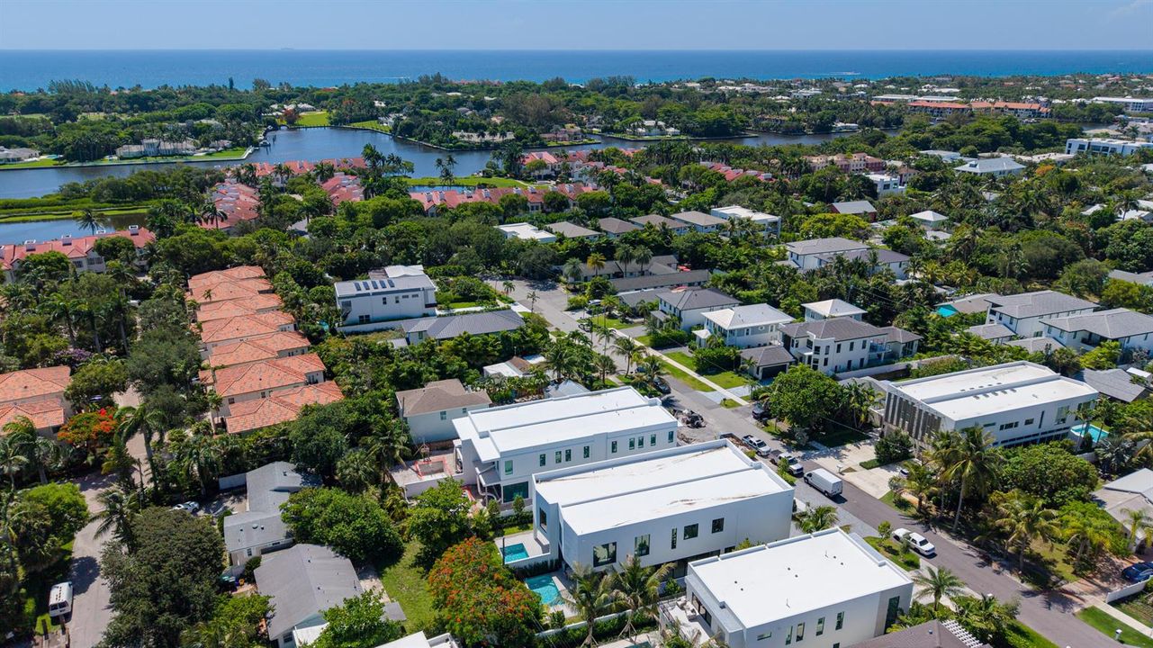 723 N Lake Ave Aerial 34