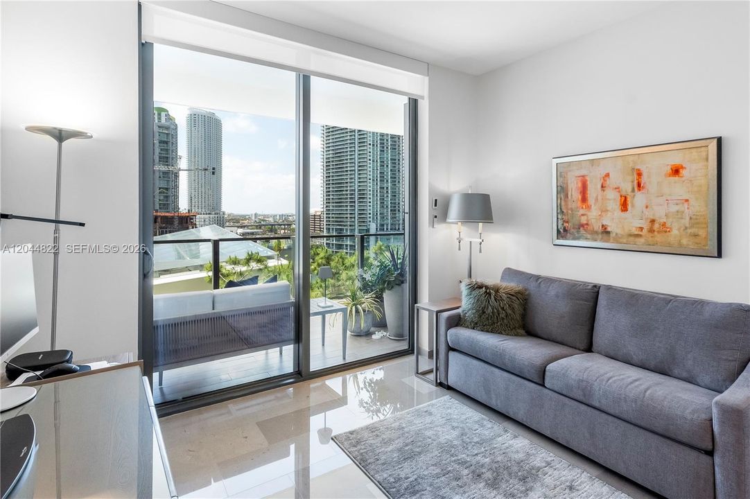 For Rent: $6,300 (2 beds, 2 baths, 1193 Square Feet)
