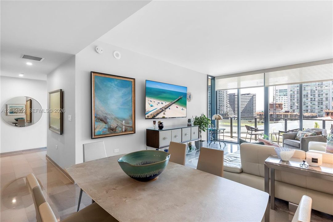 For Rent: $6,300 (2 beds, 2 baths, 1193 Square Feet)