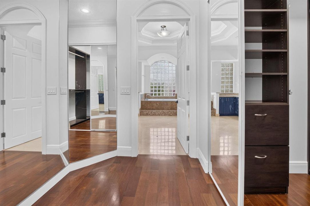 Entry to Bathroom