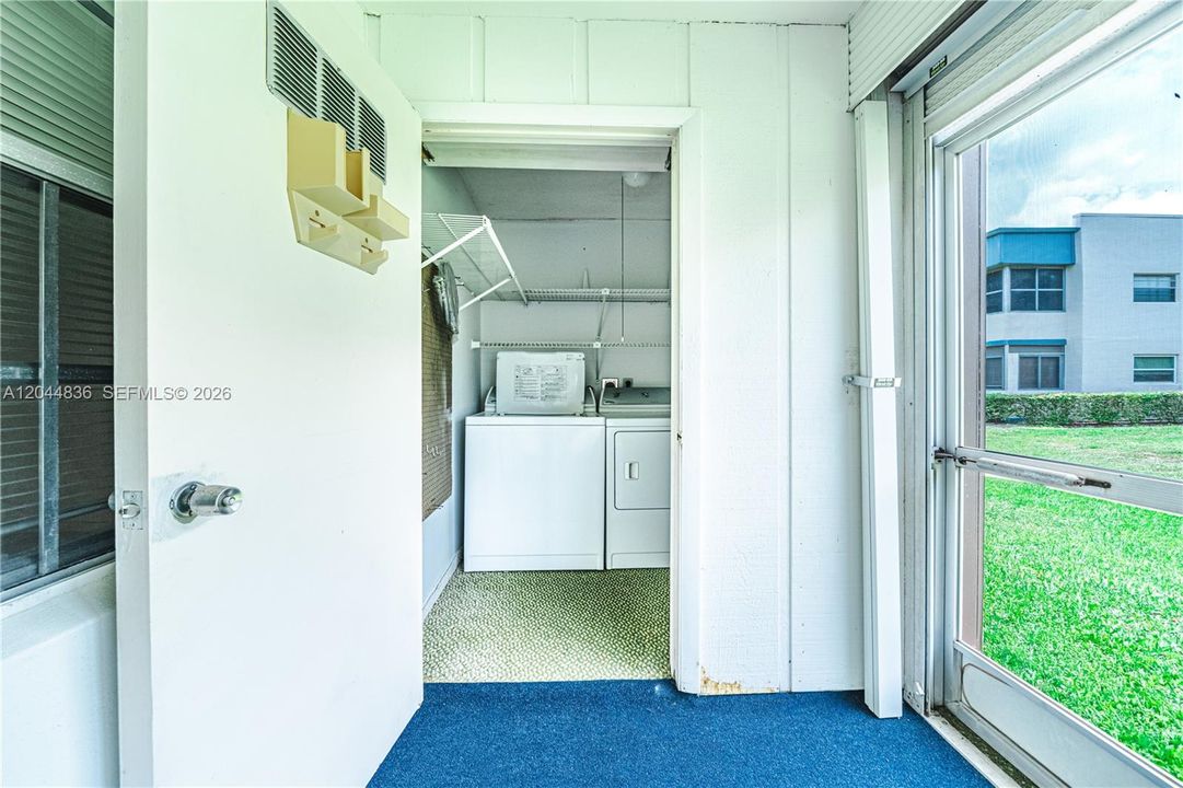 En Venta: $113,900 (2 camas, 2 baños, 907 Pies cuadrados)