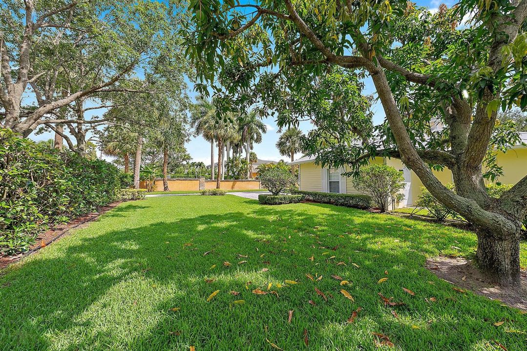 19043 SE Jupiter River Dr--22