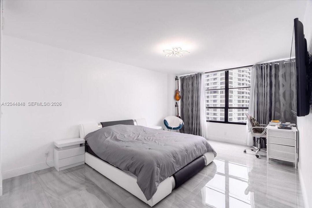 En Renta: $2,400 (1 camas, 1 baños, 828 Pies cuadrados)