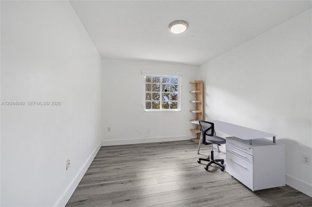 For Sale: $759,000 (4 beds, 2 baths, 2716 Square Feet)