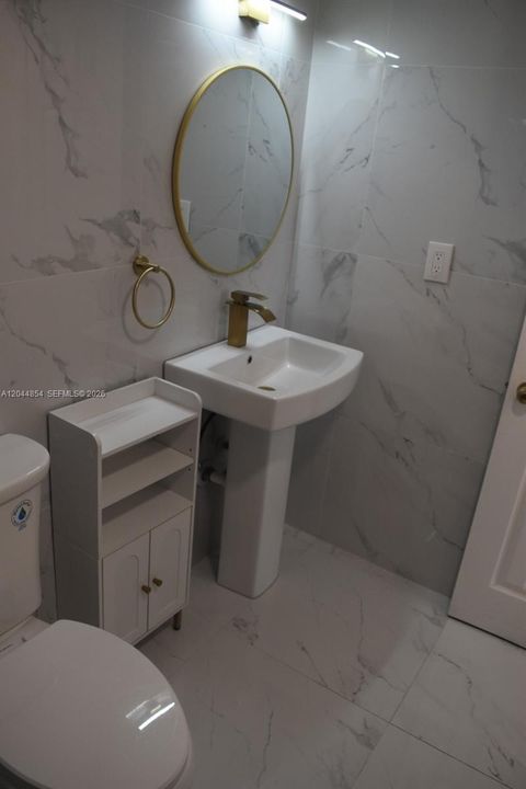 For Rent: $1,750 (1 beds, 1 baths, 600 Square Feet)