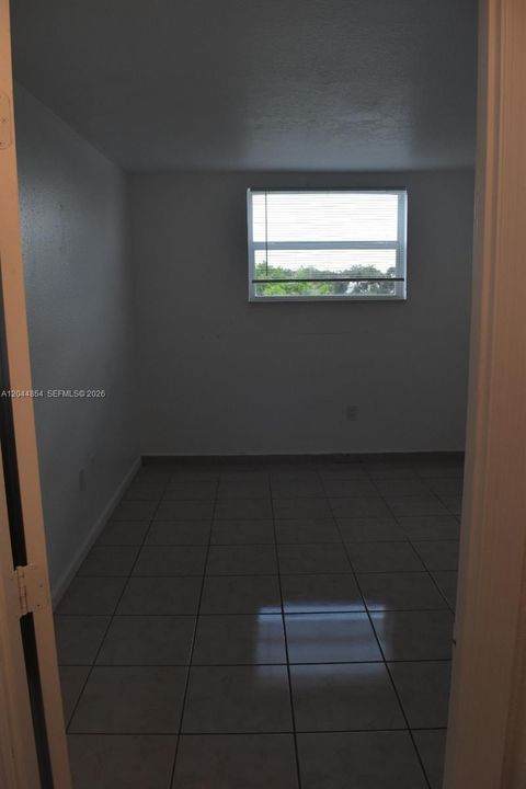 For Rent: $1,750 (1 beds, 1 baths, 600 Square Feet)