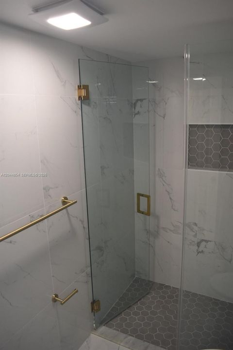 For Rent: $1,750 (1 beds, 1 baths, 600 Square Feet)