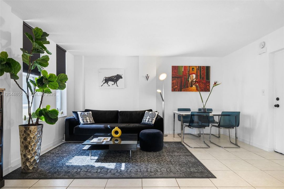 В аренду: $2,450 (1 спален, 1 ванн, 625 Квадратных фут)