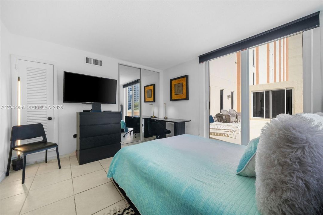 В аренду: $2,450 (1 спален, 1 ванн, 625 Квадратных фут)