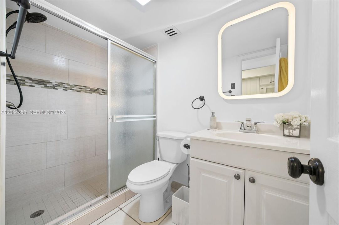 В аренду: $2,450 (1 спален, 1 ванн, 625 Квадратных фут)