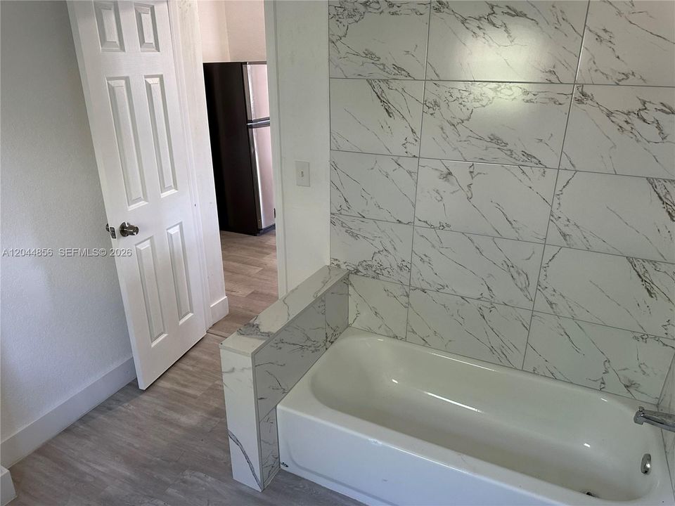 В аренду: $2,650 (2 спален, 2 ванн, 820 Квадратных фут)