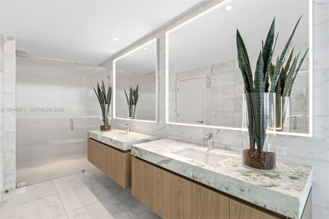 For Sale: $6,799,000 (3 beds, 3 baths, 2930 Square Feet)