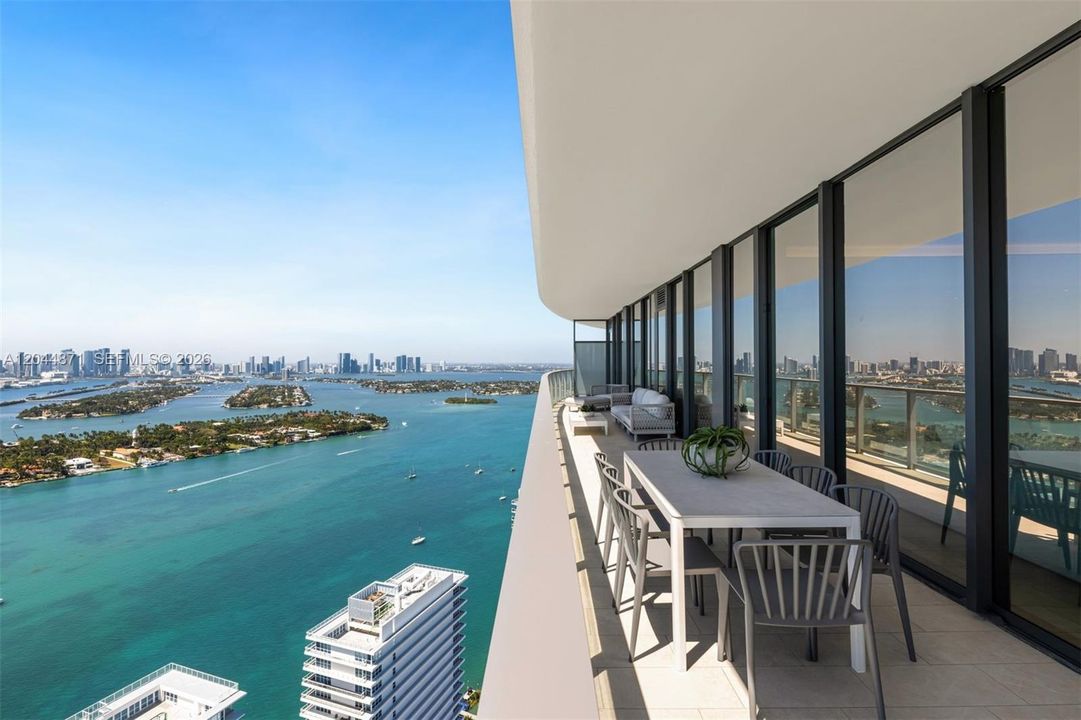 For Sale: $6,799,000 (3 beds, 3 baths, 2930 Square Feet)