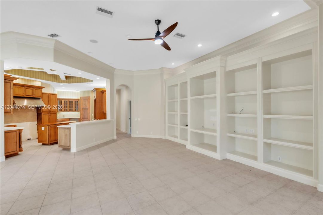For Sale: $930,000 (3 beds, 4 baths, 0 Square Feet)