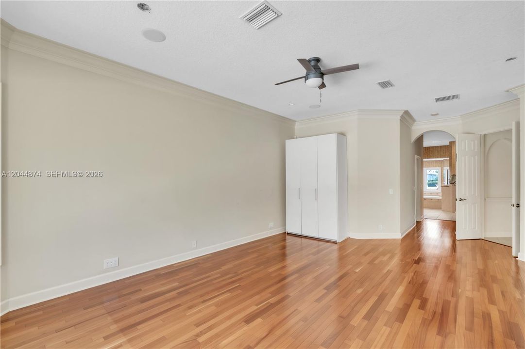 For Sale: $930,000 (3 beds, 4 baths, 0 Square Feet)