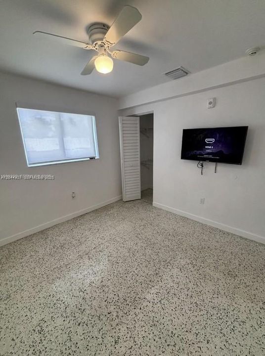 For Rent: $2,200 (2 beds, 2 baths, 801 Square Feet)