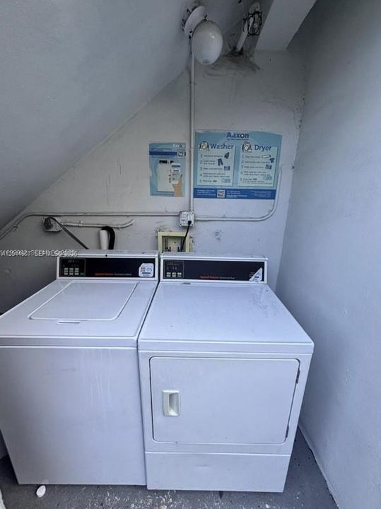 For Rent: $2,200 (2 beds, 2 baths, 801 Square Feet)