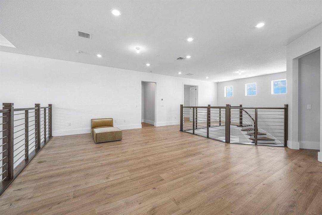 045-20020SoutheastBridgewaterDrive-Jupit