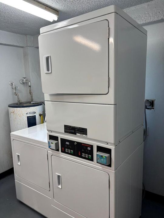 Washer & Dryer 1