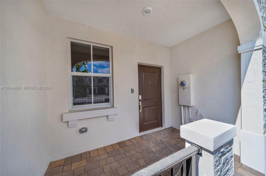 For Sale: $489,000 (3 beds, 2 baths, 1695 Square Feet)