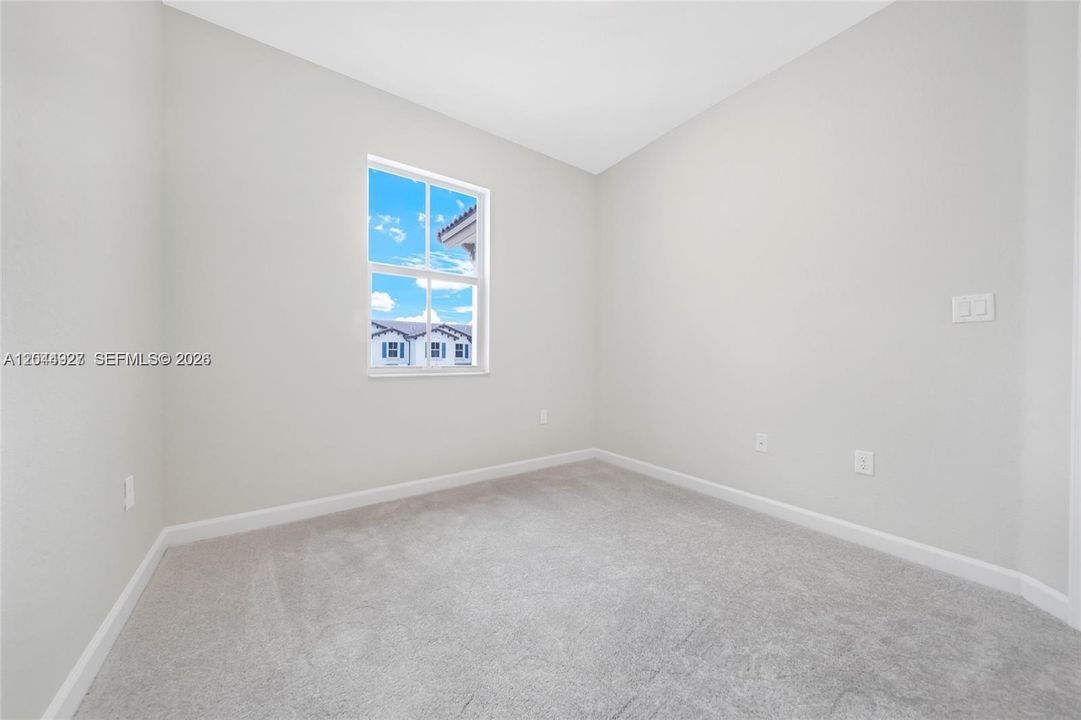 For Sale: $489,000 (3 beds, 2 baths, 1695 Square Feet)