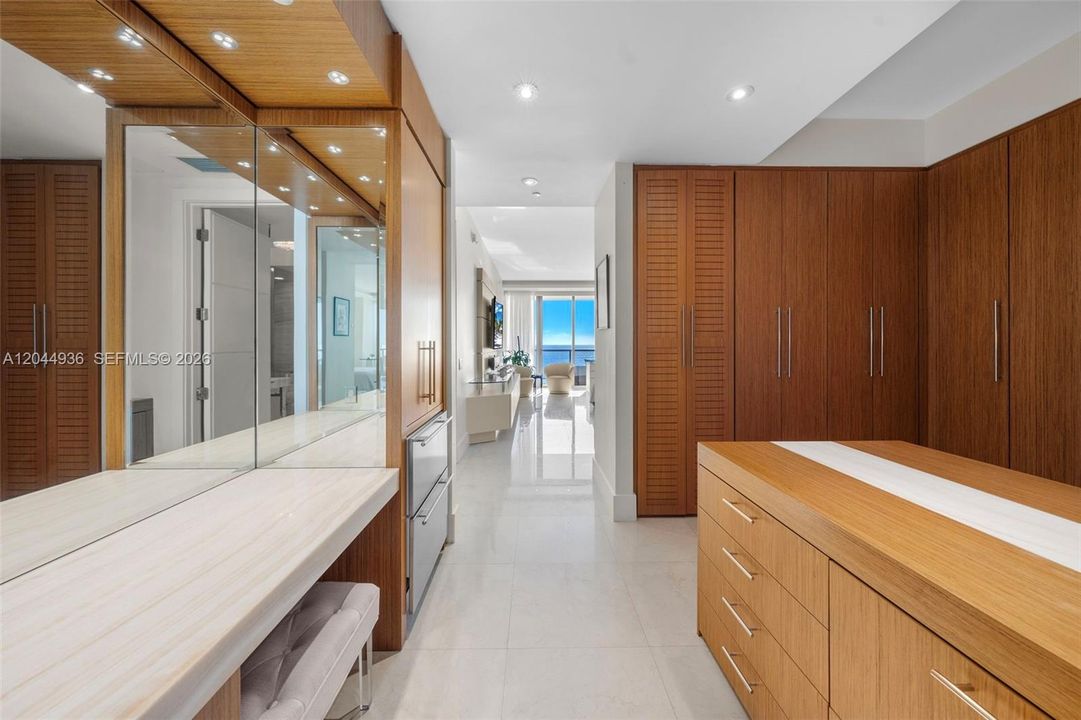En Renta: $45,000 (3 camas, 3 baños, 3128 Pies cuadrados)