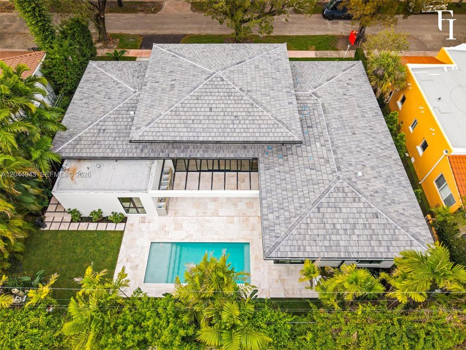 For Sale: $4,000,000 (4 beds, 4 baths, 2900 Square Feet)