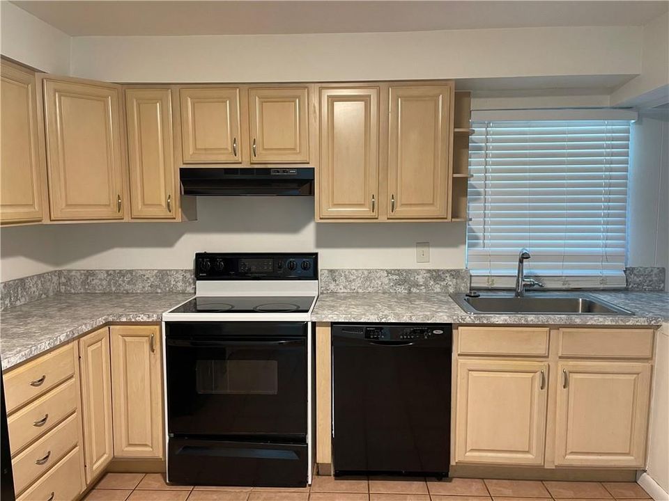 Ample Wood Cabinets