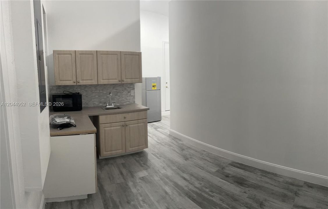 For Sale: $880,000 (4 beds, 3 baths, 2326 Square Feet)