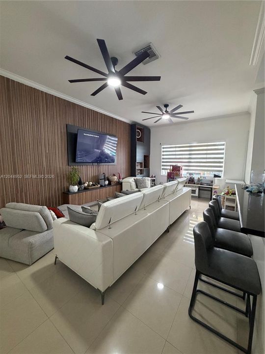 For Sale: $880,000 (4 beds, 3 baths, 2326 Square Feet)