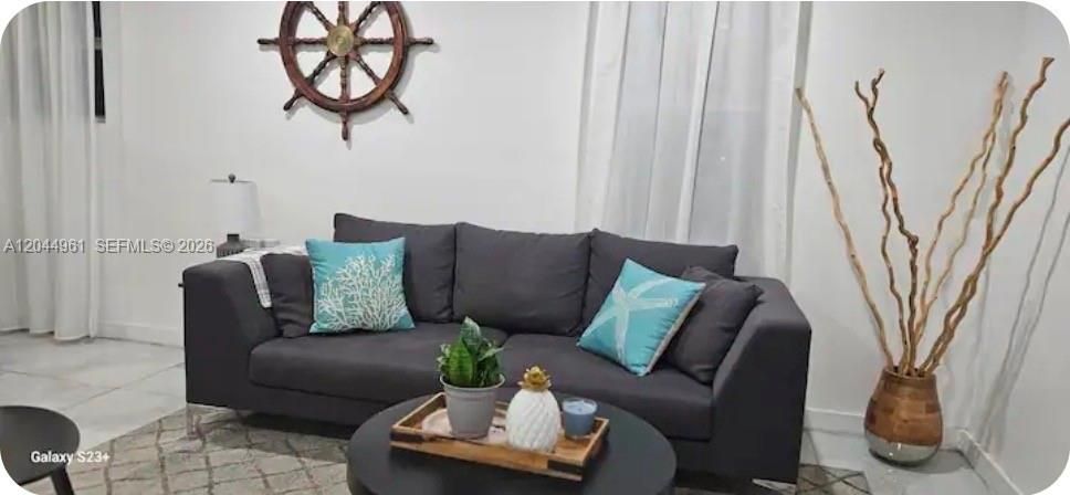En Renta: $2,500 (3 camas, 2 baños, 1035 Pies cuadrados)
