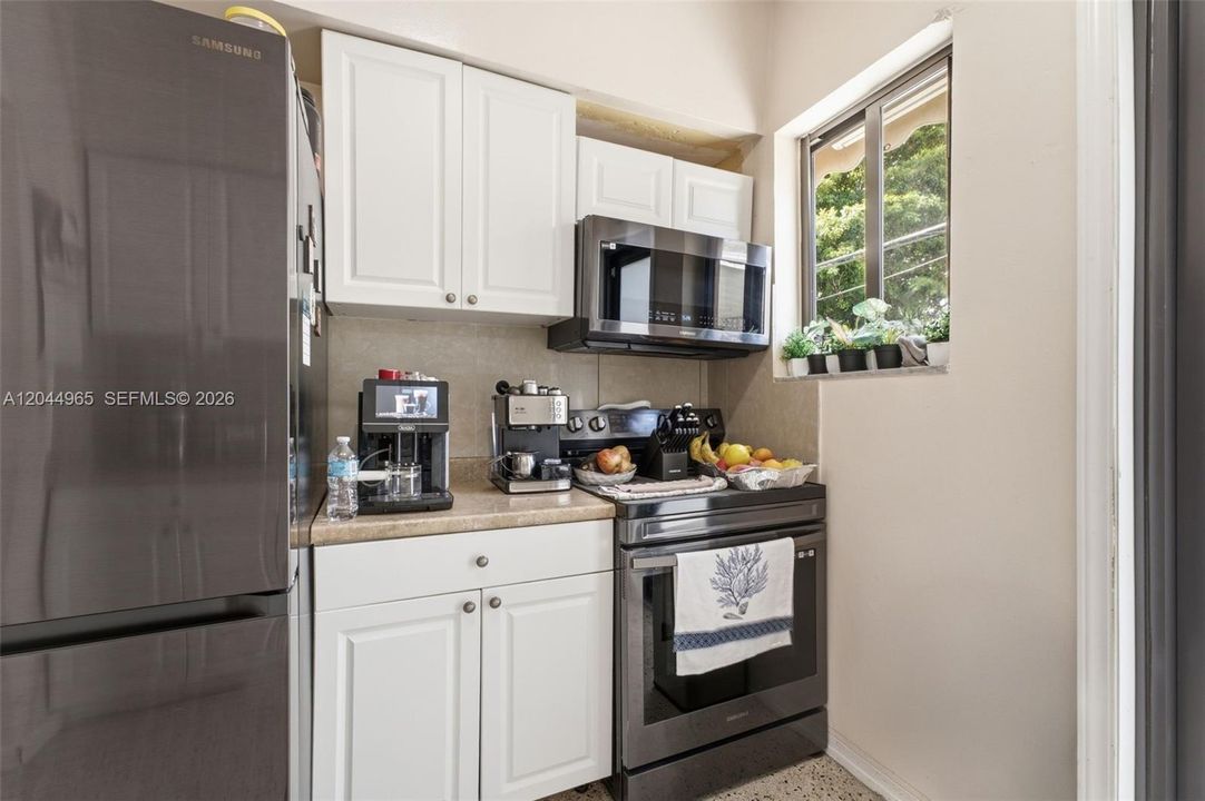 For Sale: $837,000 (4 beds, 2 baths, 2247 Square Feet)
