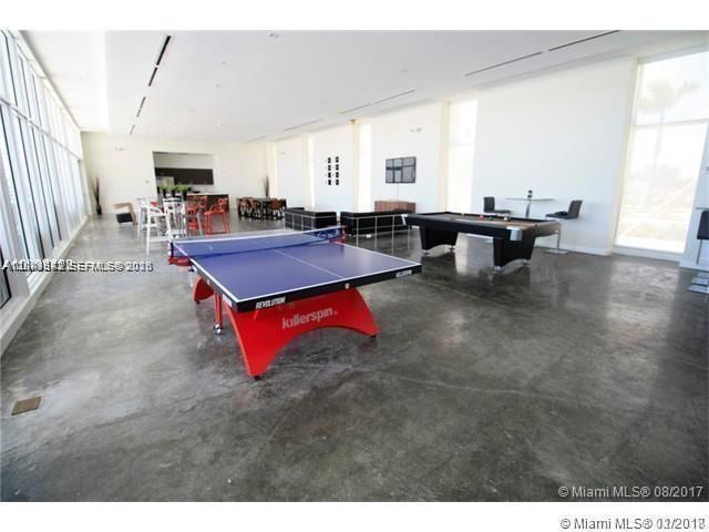 В аренду: $3,600 (3 спален, 3 ванн, 1801 Квадратных фут)