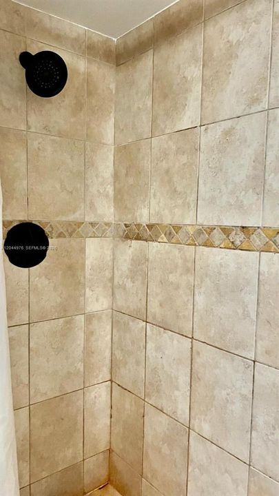 В аренду: $2,550 (2 спален, 2 ванн, 1230 Квадратных фут)
