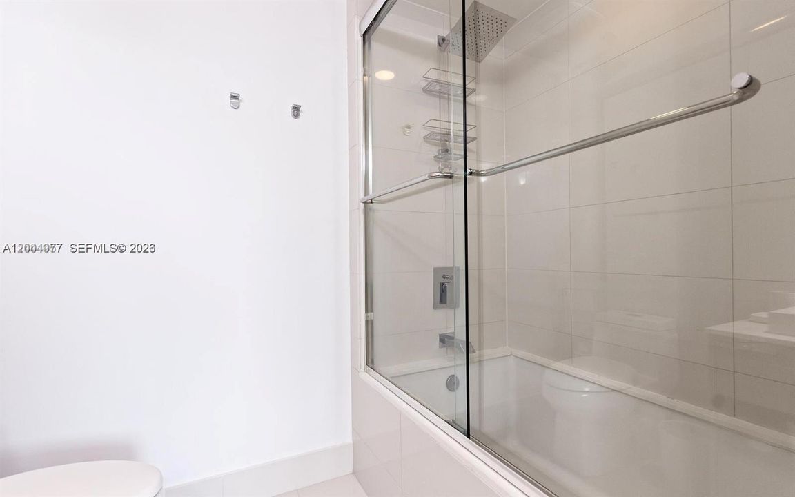 В аренду: $4,850 (2 спален, 2 ванн, 868 Квадратных фут)