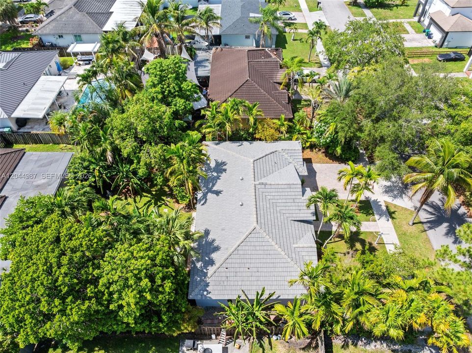 For Sale: $655,000 (3 beds, 2 baths, 1593 Square Feet)