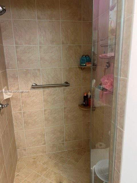 2nd Bedroom Walk in Shower