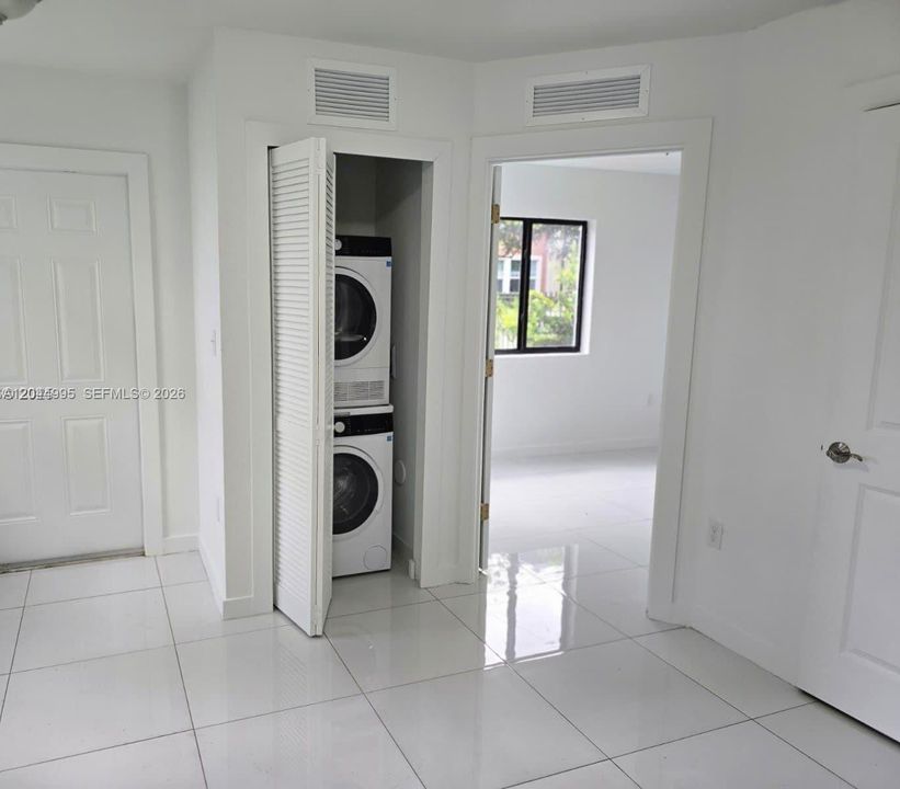 В аренду: $3,500 (3 спален, 2 ванн, 0 Квадратных фут)