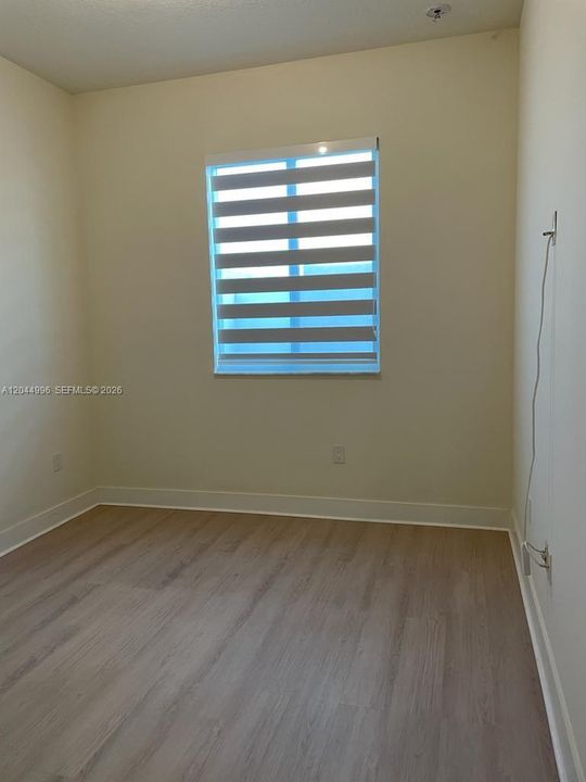For Rent: $4,300 (3 beds, 3 baths, 2379 Square Feet)