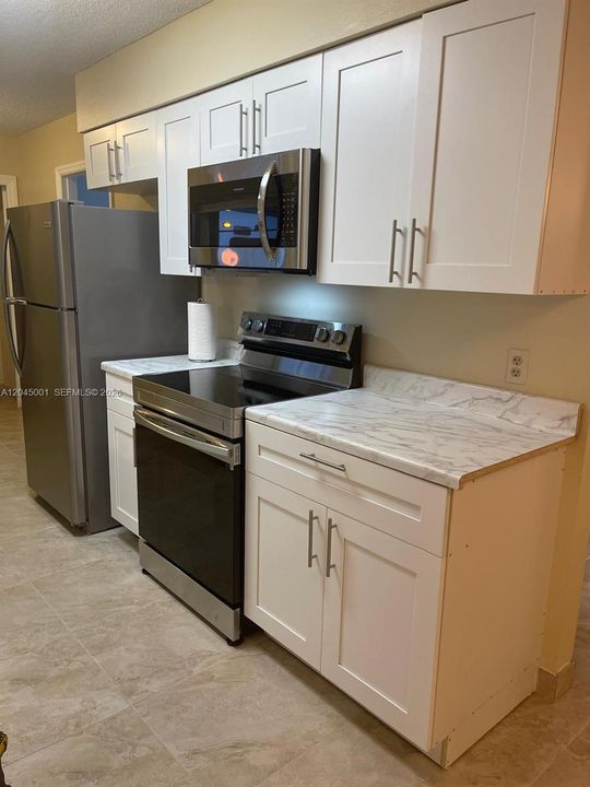 En Venta: $350,000 (2 camas, 2 baños, 0 Pies cuadrados)
