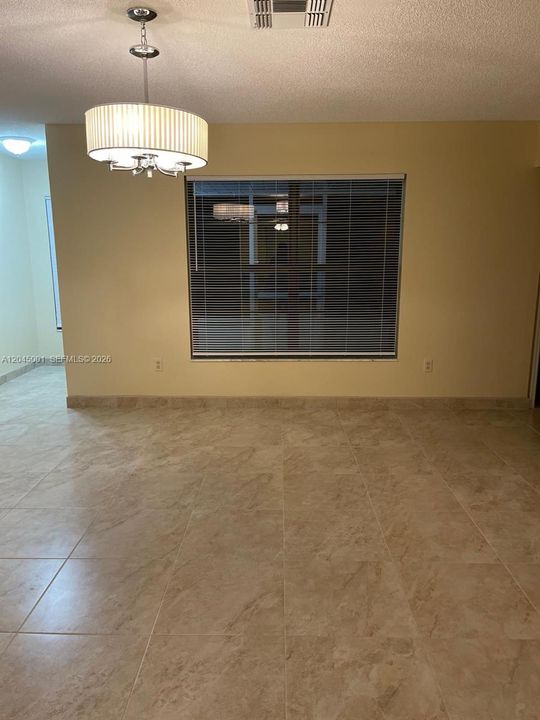 En Venta: $350,000 (2 camas, 2 baños, 0 Pies cuadrados)