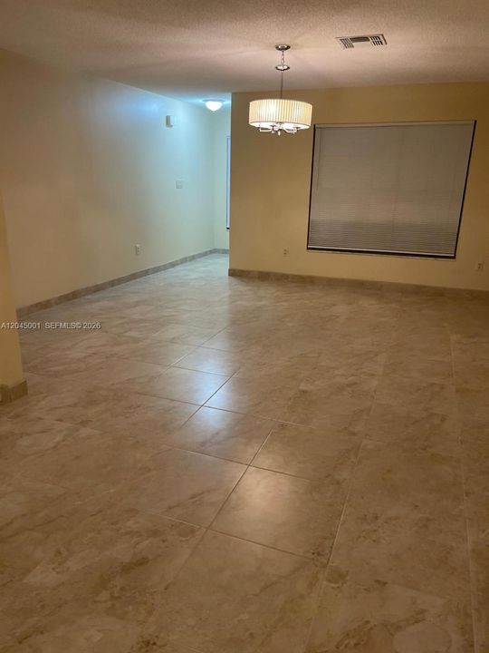En Venta: $350,000 (2 camas, 2 baños, 0 Pies cuadrados)