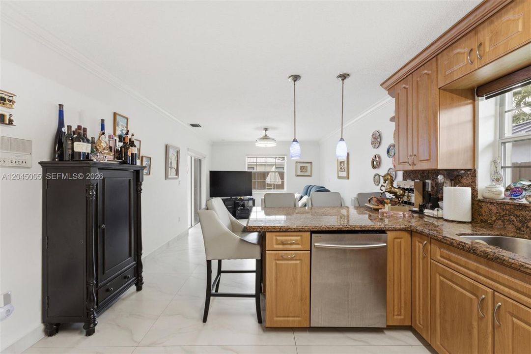 En Venta: $750,000 (3 camas, 2 baños, 1786 Pies cuadrados)