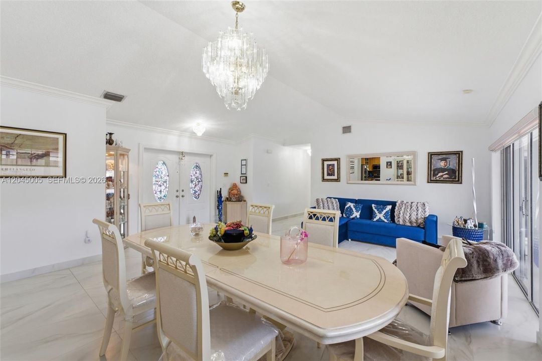 En Venta: $750,000 (3 camas, 2 baños, 1786 Pies cuadrados)