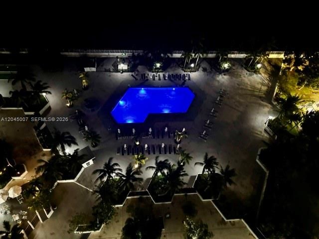 En Venta: $675,000 (2 camas, 2 baños, 1357 Pies cuadrados)