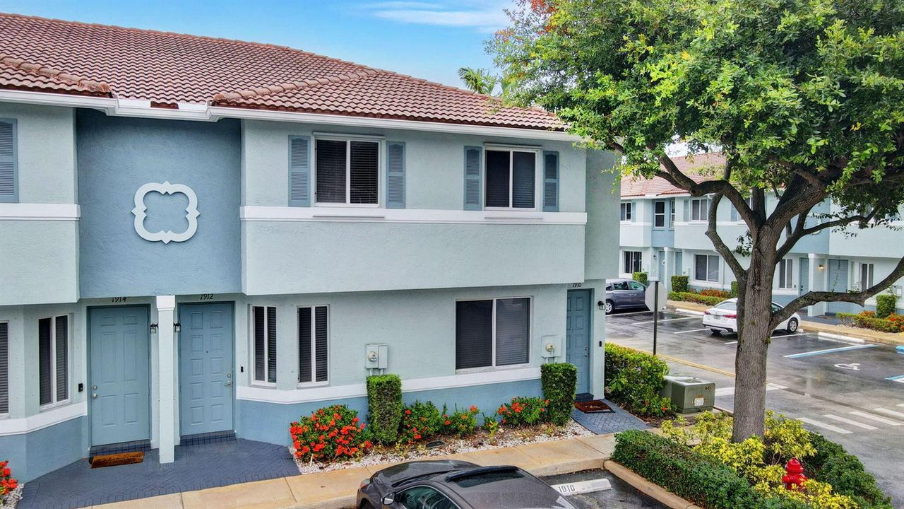 1-web-or-mls-Apartment air (1)